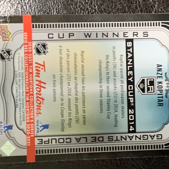 2020-21 Tim Horton hockey cards - Picture 10 of 14